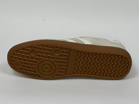 Sneakersy na gumowej podeszwie