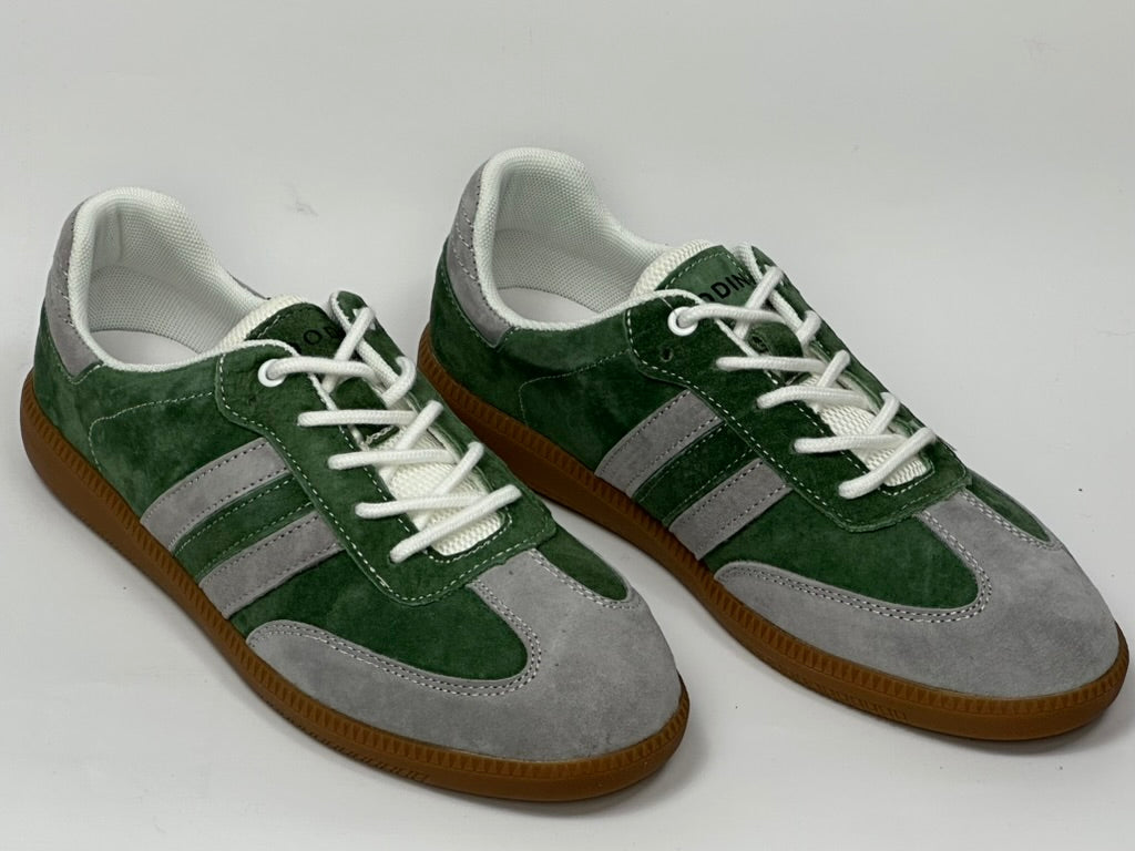 Sneakersy na gumowej podeszwie
